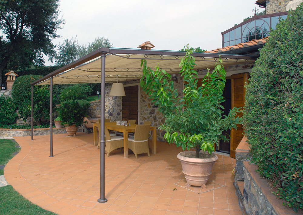 Pergola classica da giardino
