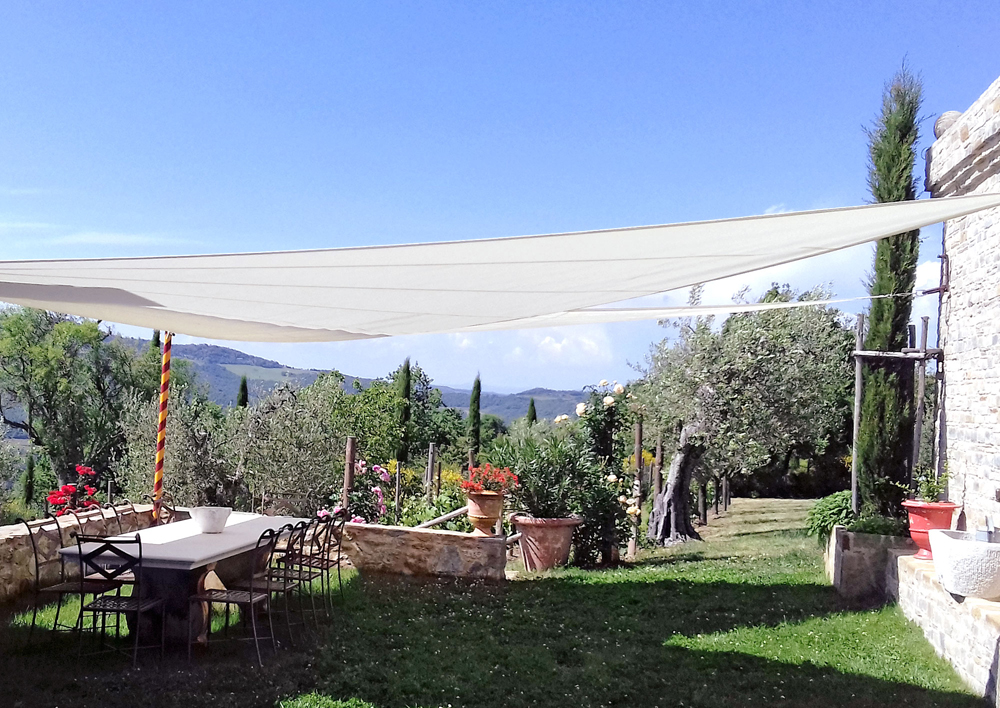 Tende da sole particolari